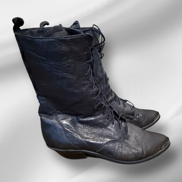 Dingo Black Leather Boots - Picture 1 of 8